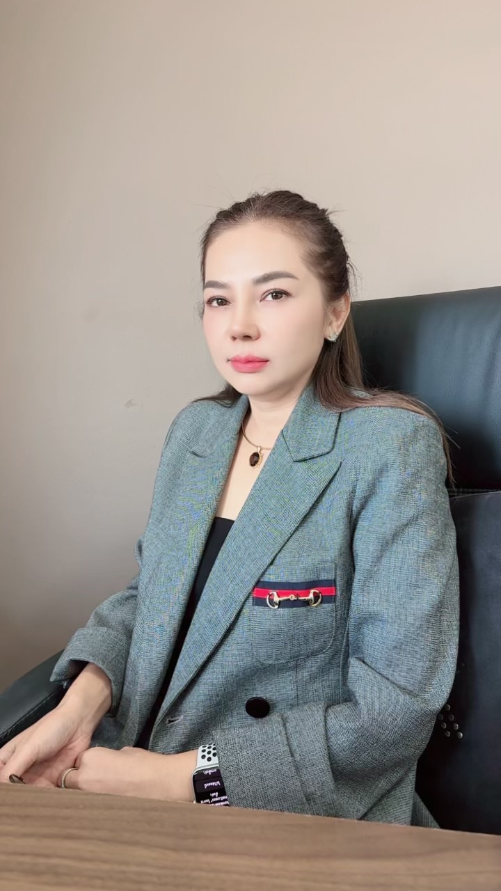 ผู้อำนวยการบริหาร